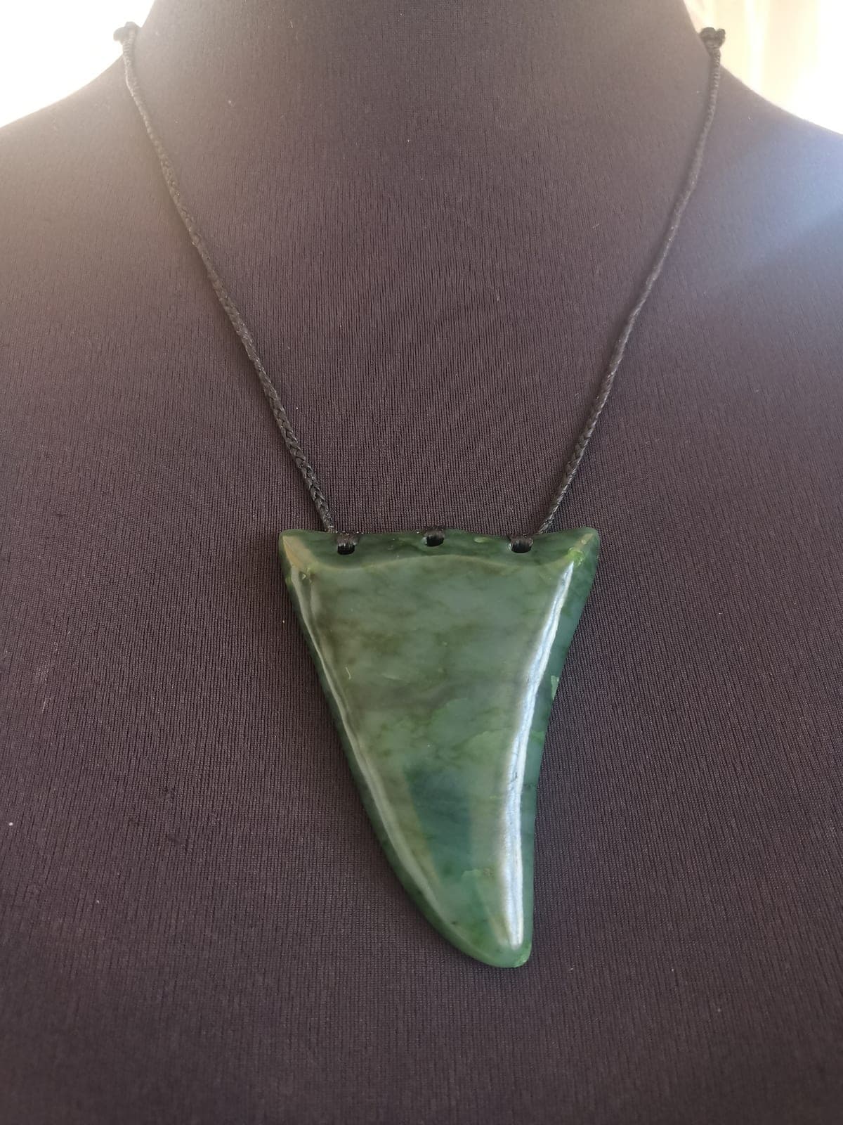 Pounamu Shark Tooth XL