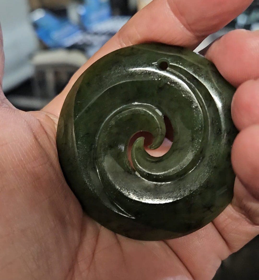 Koru Two Ways Pendant