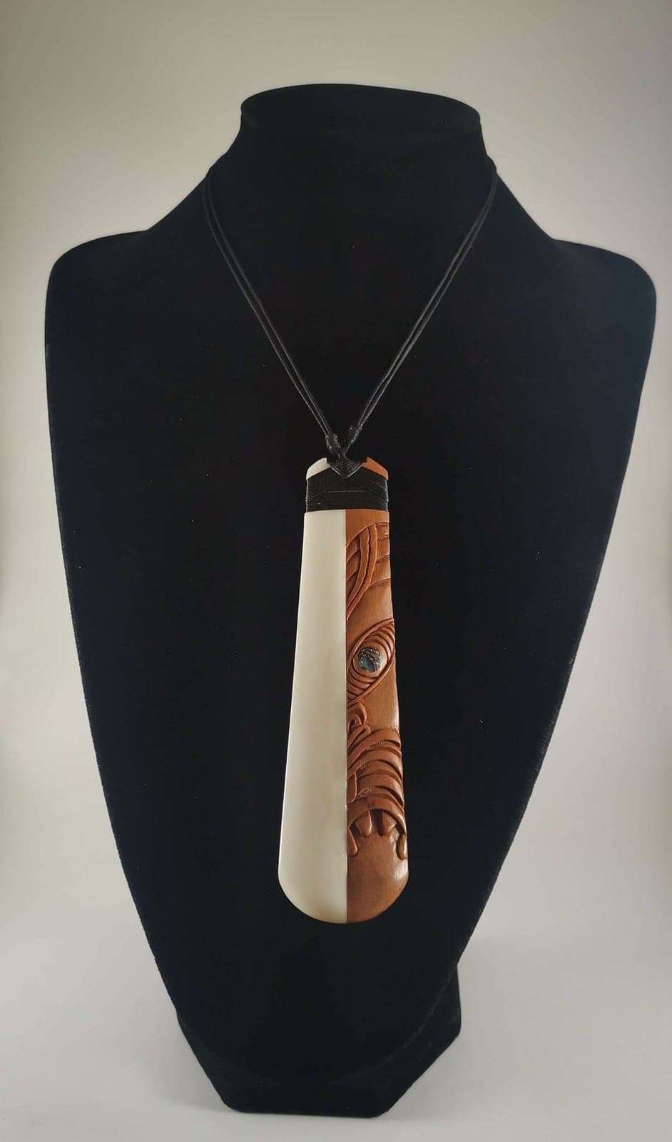 Kanohi Design Pendant.