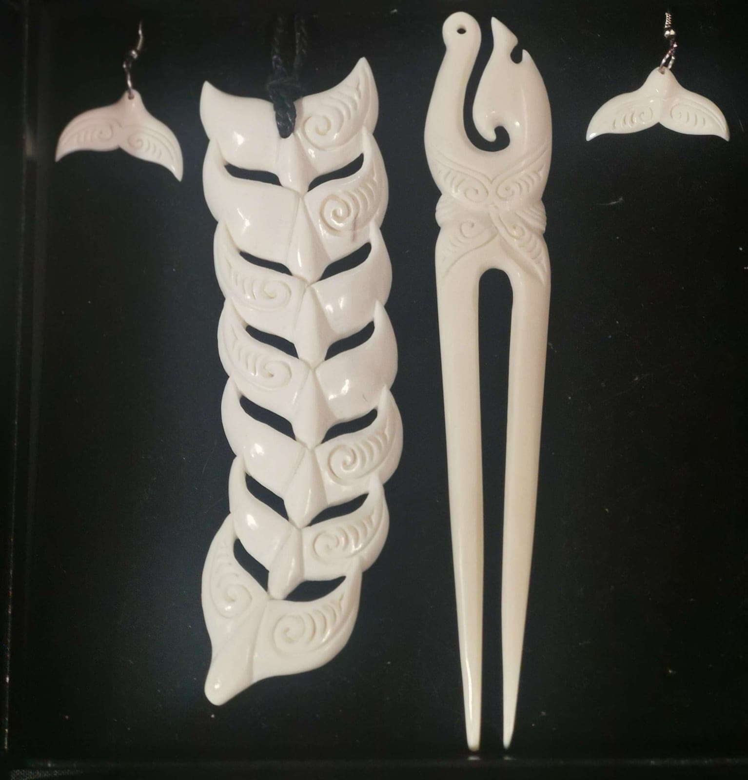 Whale Tail Earring & Pendant Set with Heru