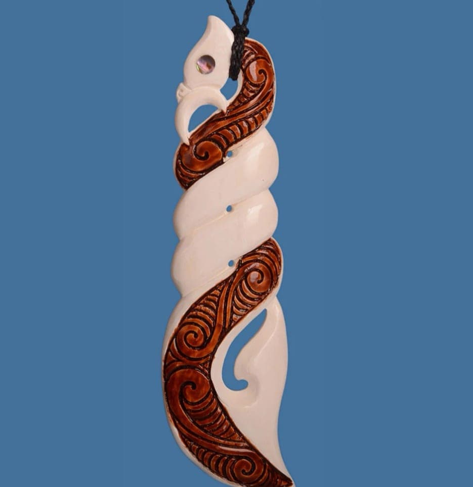 XL Manaia Bone Twist
