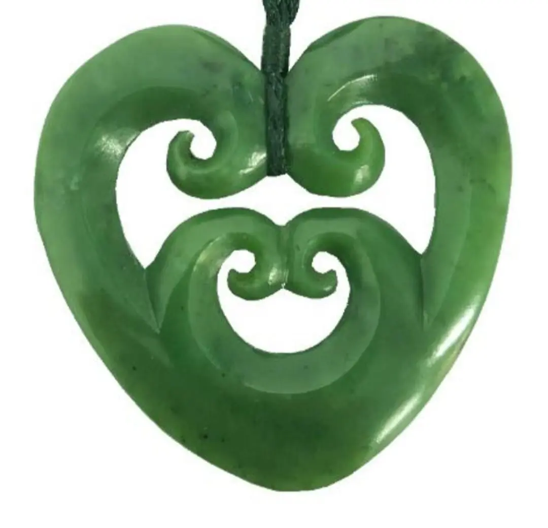 NZ Greenstone Heart