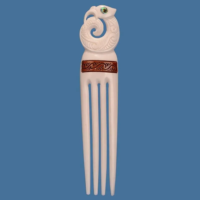 Large Heru with Manaia design