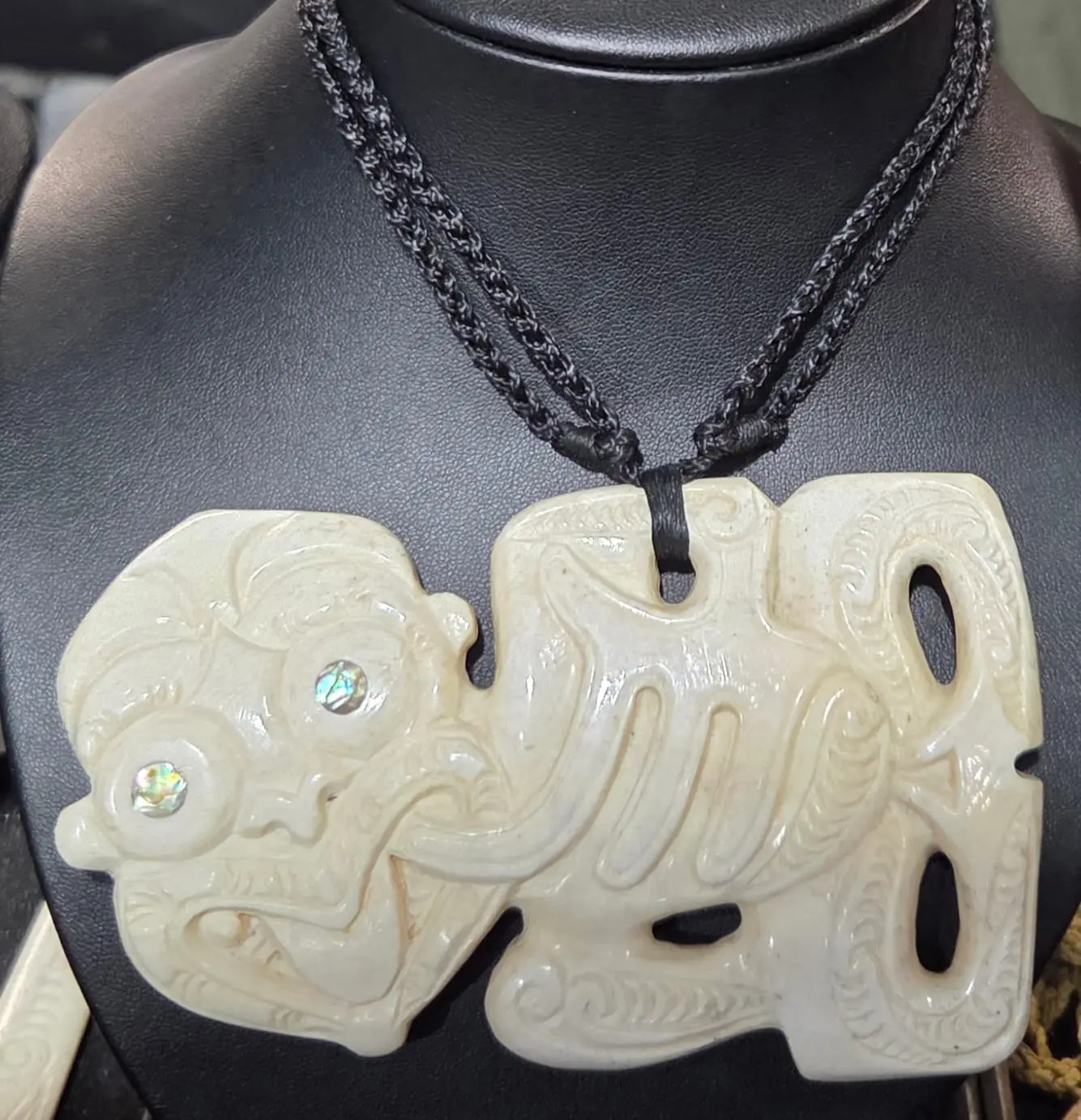 Large Whalebone Hei Tiki