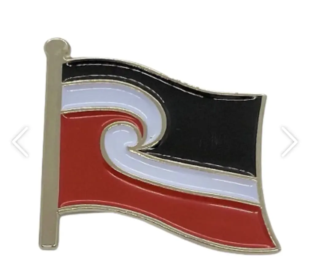 Tino rangatiratanga Lapel Pin